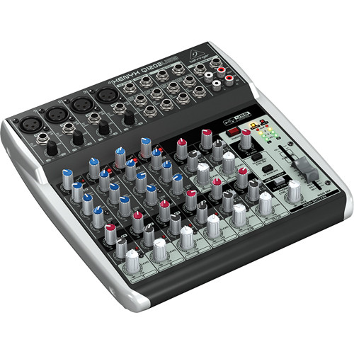 Микшерный пульт Behringer Q1202USB