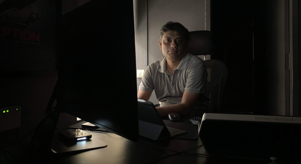 Грейдинг картин AADAI и Andhaghaaram выполнен в DaVinci Resolve Studio Грейдинг картин AADAI и Andhaghaaram выполнен в DaVinci Resolve Studio